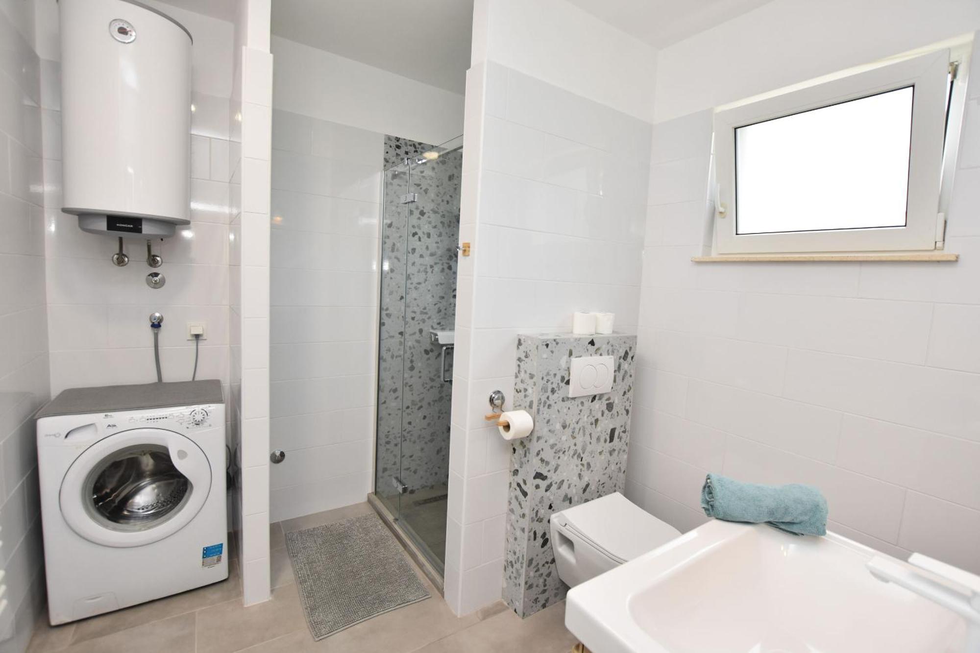 Apartments Dragica Примоштен Екстер'єр фото
